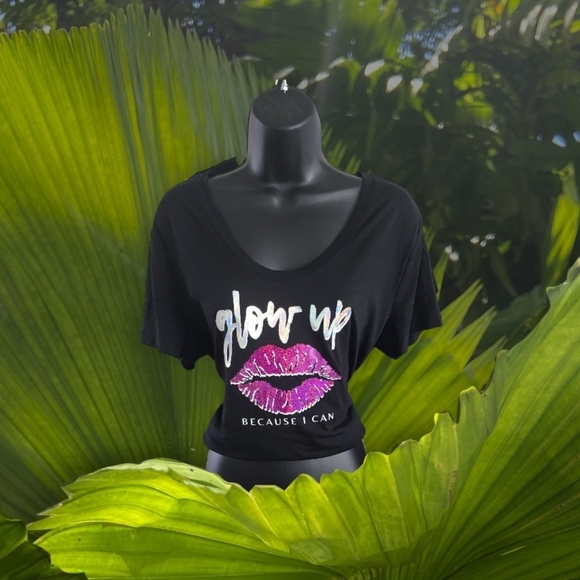 Scoop Neck T-Shirt - Picture 4 of 7